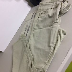 Women’s Torrid Jeans Size 18 Excellent Condition